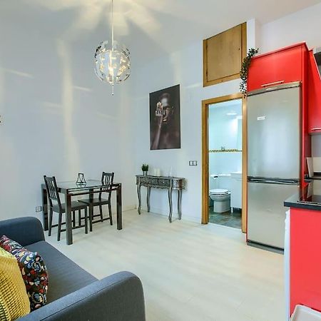 Cozy Getaway In Madrid Apartment Екстериор снимка