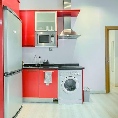 Cozy Getaway In Madrid Apartment Екстериор снимка